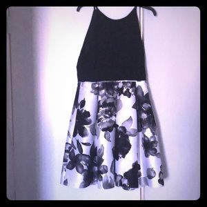 Adrianna Papell Black and white cocktail dress